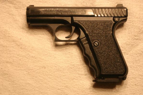 Pistole 9mm: Heckler & Koch SP9 (Umarex) - Testberichte - Gas,  Schreckschuss & Salut - CO2air.de