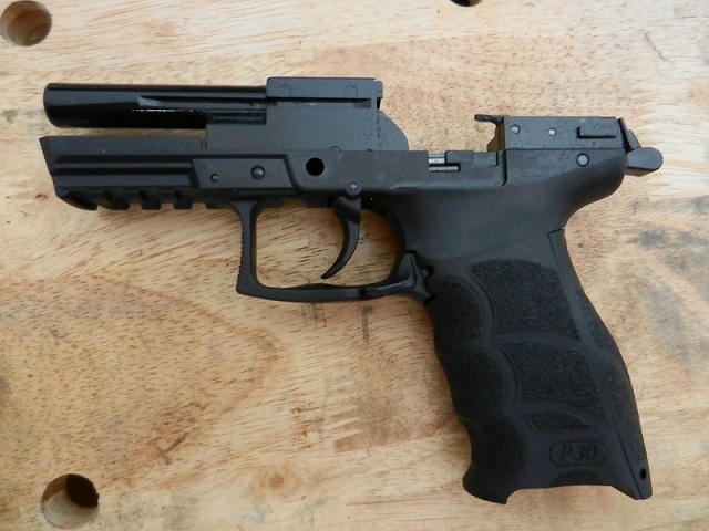 Pistole 9mm: UMAREX Sonderedition Heckler & Koch P30 Steel Finish -  Testberichte - Gas, Schreckschuss & Salut - CO2air.de